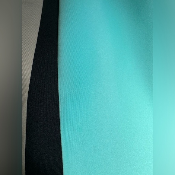 CALVIN KLEIN Scuba Colorblock Sleeveless Sheath Dress Tan Baby Blue Black Size 8 - Picture 6 of 11